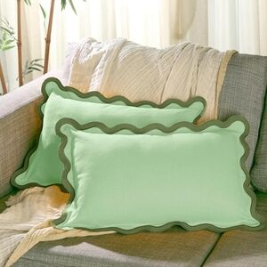Green Scalloped Throw Pillows set of 2